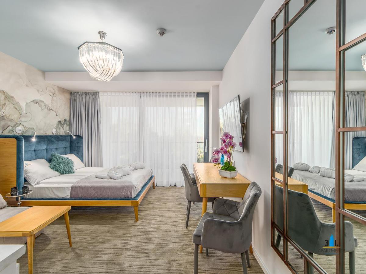 3L Apartments Seaside Park โควอบเซก ภายนอก รูปภาพ